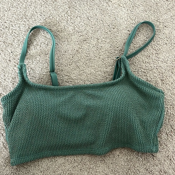 bikini top - Picture 1 of 1